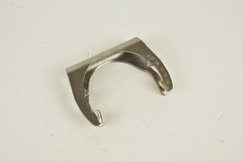 Agrafe (04454255) CENTRAL PIECES AGRI